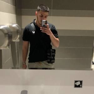 Meet your Posher, Awais